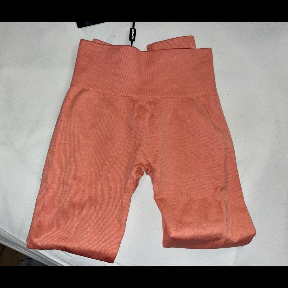 XS Brand new Bo+Tee leggings
